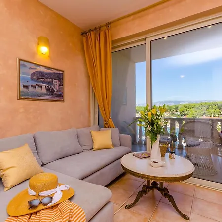 Jelka Apartment Vrboska
