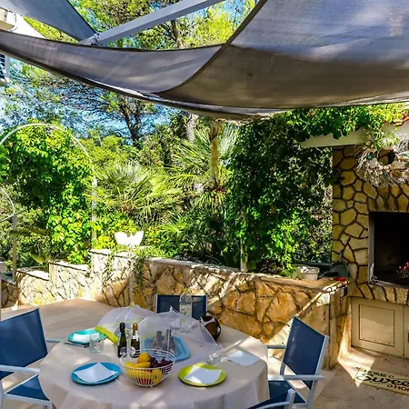 Jelka Appartement Vrboska